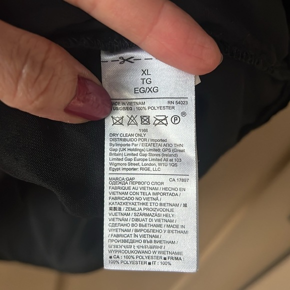 Gap XL Black Short Sleeve Velvet Blpuse Ruffle Collar & Sleeve Holiday Essential - Picture 5 of 7